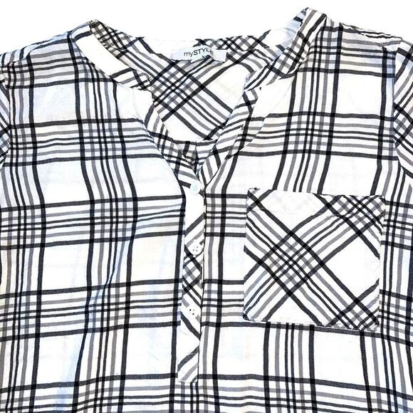 mySTYL Womens Shirt Top Plaid Button Up Long Sleeve Black White Pullover Large - Picture 2 of 9